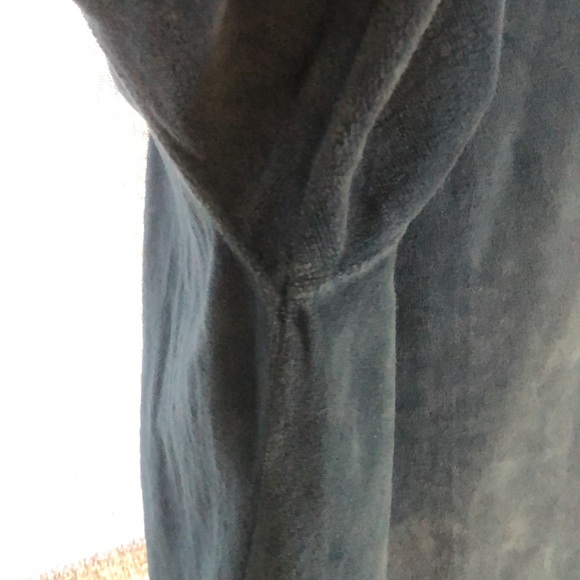 L.L.Bean Freeport ,Maine turtle neck velvet shirt - Picture 7 of 8